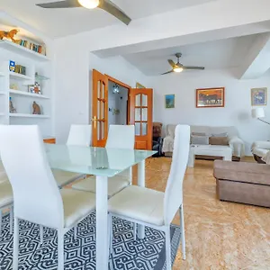 https://damasco-amplio-apartamento-cercano-al-centro.es-andalucia.com